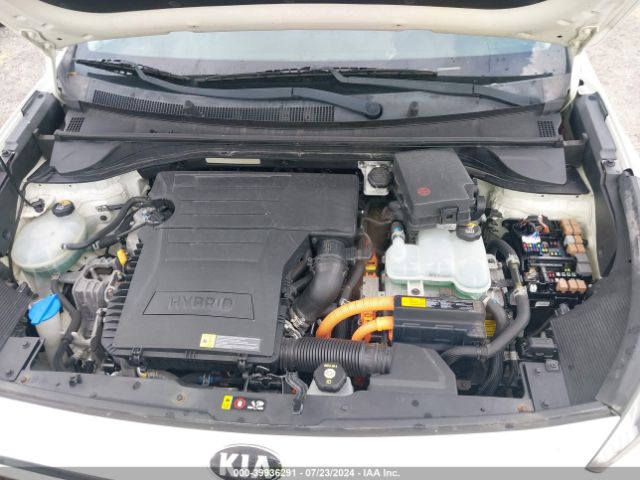KNDCE3LC0J5109374 KIA Niro Touring