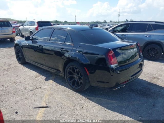 2C3CCAAG7KH601785 Chrysler 300 Touring
