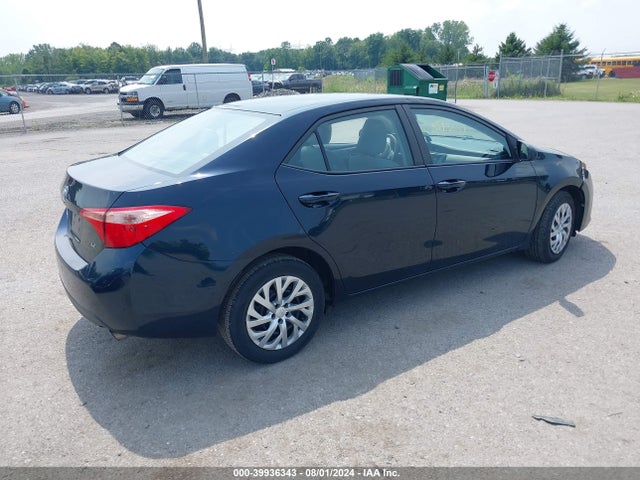Toyota COROLLA LE 2018 2T1BURHE3JC964875 Image 4