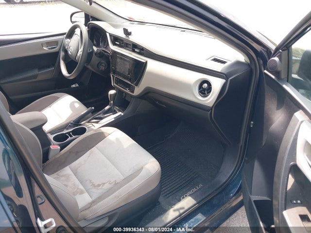 Toyota COROLLA LE 2018 2T1BURHE3JC964875 Image 5