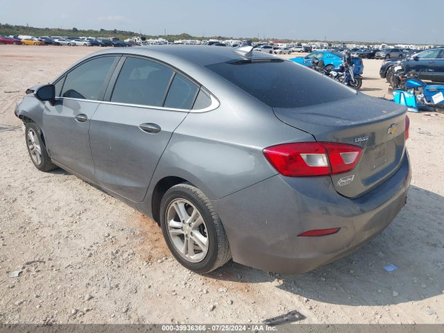 Chevrolet Cruze Lt Auto 2018 1G1BE5SM2J7217865 Image 3