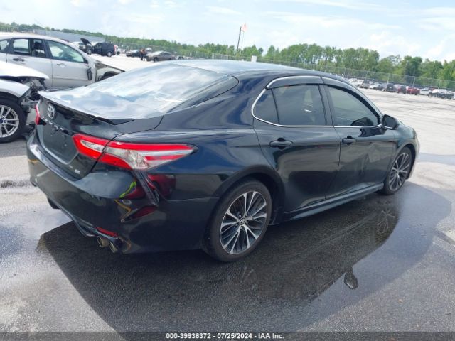 4T1B11HK5JU104782 Toyota CAMRY SE