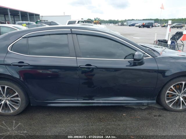 4T1B11HK5JU104782 Toyota CAMRY SE
