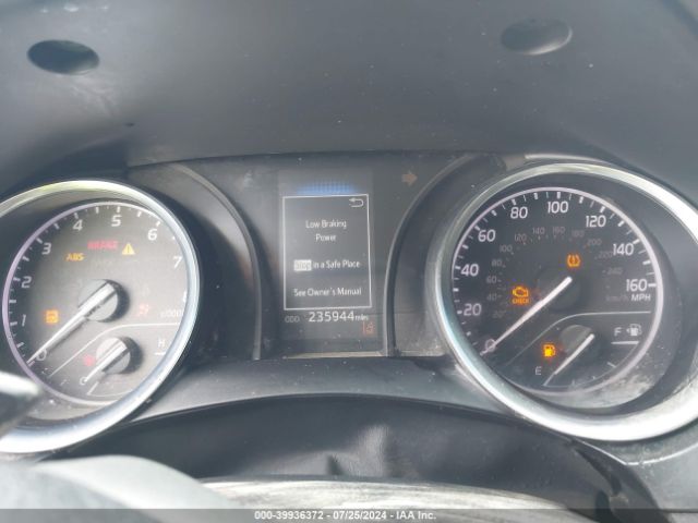 4T1B11HK5JU104782 Toyota CAMRY SE