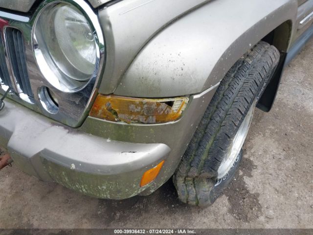 2005 JEEP LIBERTY 1J8GL58555W673463 Photo 5