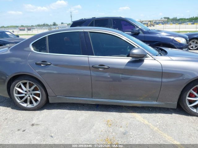 ZARFAEBN0H7553513 Alfa Romeo Giulia Rwd