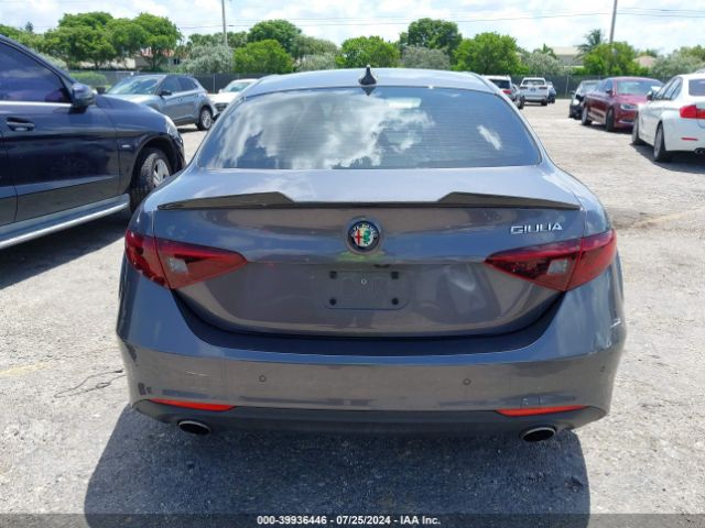ZARFAEBN0H7553513 Alfa Romeo Giulia Rwd