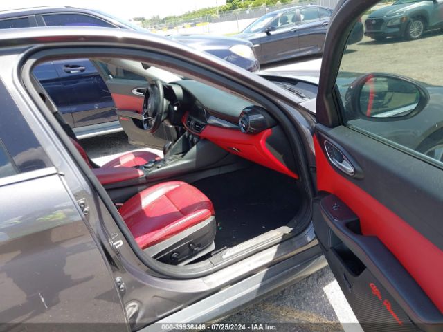 ZARFAEBN0H7553513 Alfa Romeo Giulia Rwd