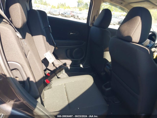 Honda HR-V LX 2016 3CZRU6H32GM714985 Image 8