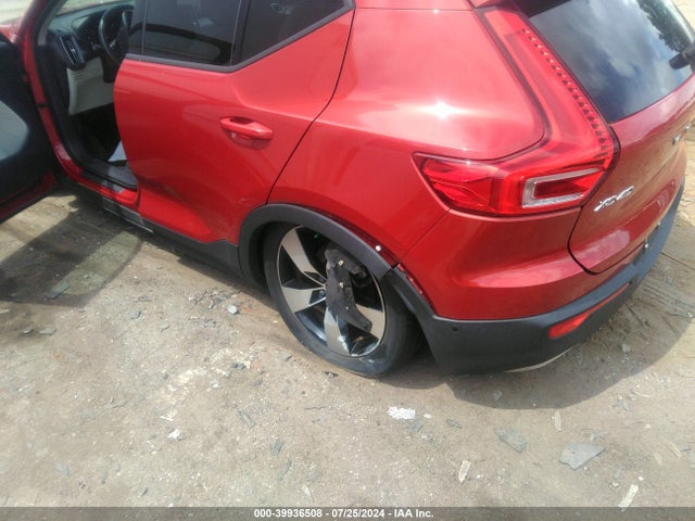 YV4162XZ7K2011682 Volvo Xc40 T5 Momentum/t5 R-design