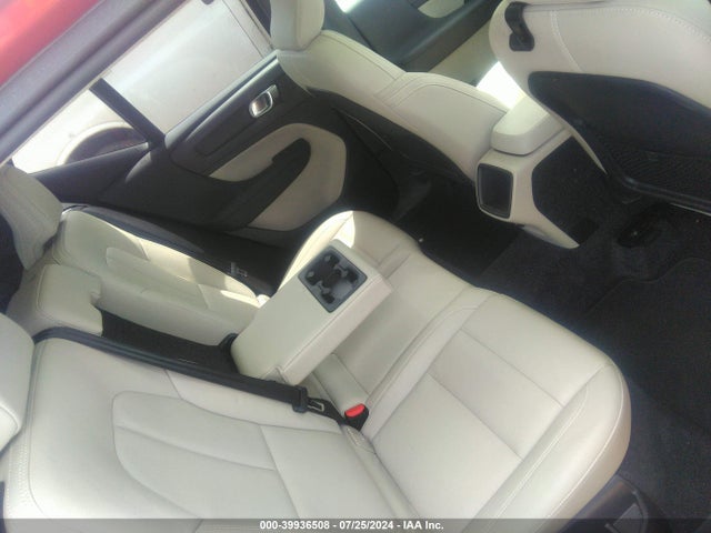 YV4162XZ7K2011682 Volvo Xc40 T5 Momentum/t5 R-design