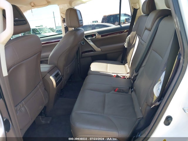 JTJJM7FX8J5207792 Lexus 460 Luxury
