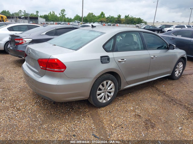 Volkswagen Passat 2.5l Wolfsburg Edition 2014 1VWAP7A34EC003150 Image 4