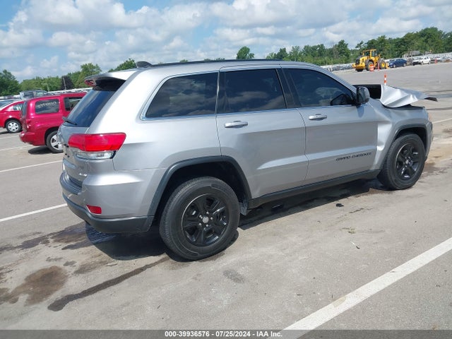 1C4RJEAG1HC685973 Jeep Grand Cherokee Laredo 4x2