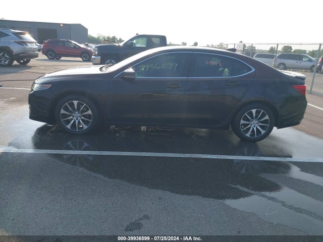 Acura TLX 2015 19UUB1F35FA018100 Image 14