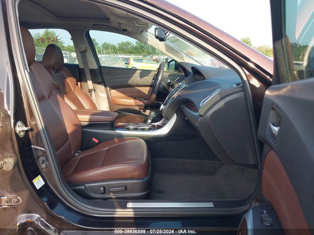 19UUB1F35FA018100 Acura TLX