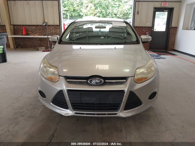 Ford FOCUS SE 2014 1FADP3F22EL301002 Image 12