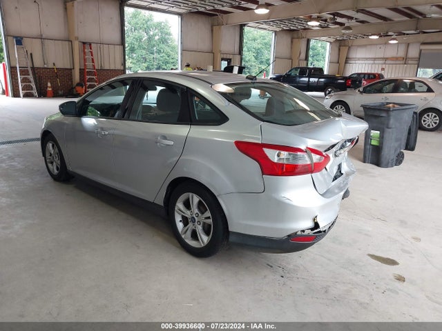 Ford FOCUS SE 2014 1FADP3F22EL301002 Image 3