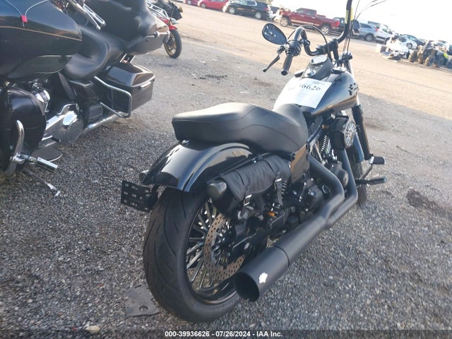 2016 HARLEY-DAVIDSON FXDBP 1HD1VAM32GC306561 Photo 3