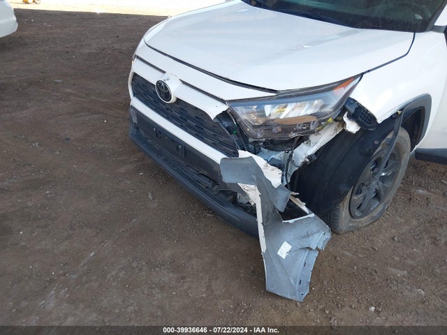 Toyota RAV4 LE 2019 2T3F1RFV7KW010358 Image 6