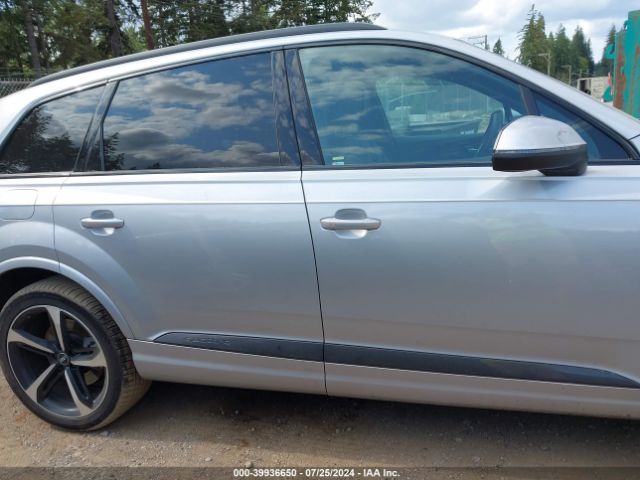 WA1VAAF72KD038039 Audi Q7 55 Premium