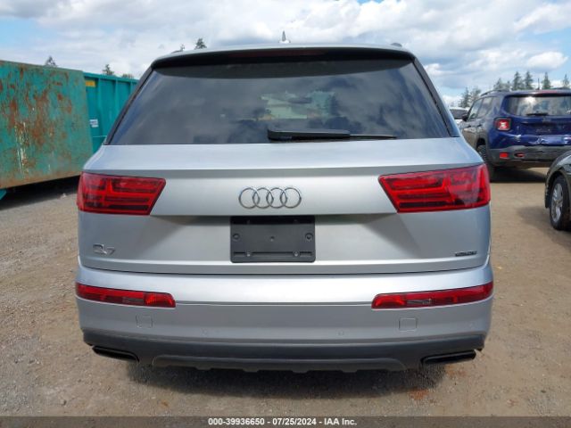 WA1VAAF72KD038039 Audi Q7 55 Premium