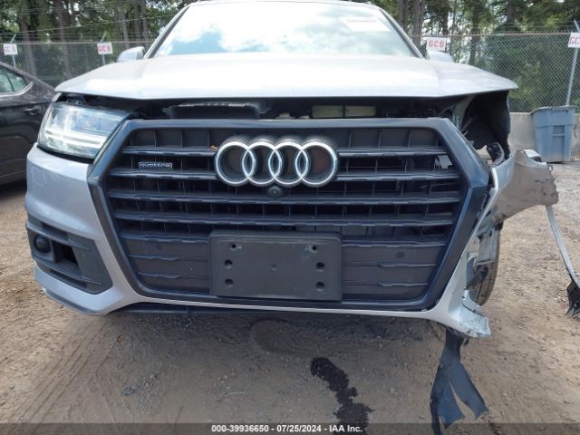 WA1VAAF72KD038039 Audi Q7 55 Premium