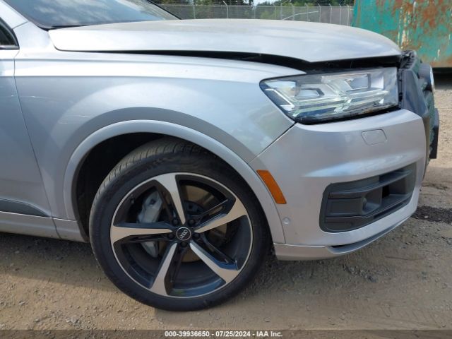 WA1VAAF72KD038039 Audi Q7 55 Premium