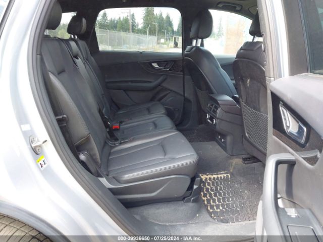 WA1VAAF72KD038039 Audi Q7 55 Premium