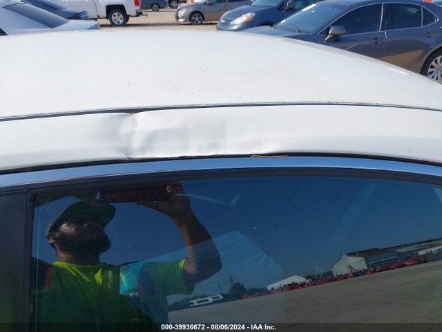 Nissan Altima 2.5 S 2015 1N4AL3AP8FC587070 Image 13