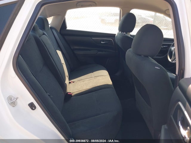 Nissan Altima 2.5 S 2015 1N4AL3AP8FC587070 Image 8