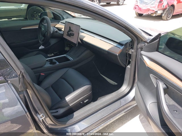 Tesla Model 3 Rear-wheel Drive 2023 5YJ3E1EA7PF502702 Image 5