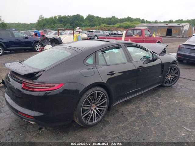 WP0AB2A7XJL134116 Porsche Panamera 4s