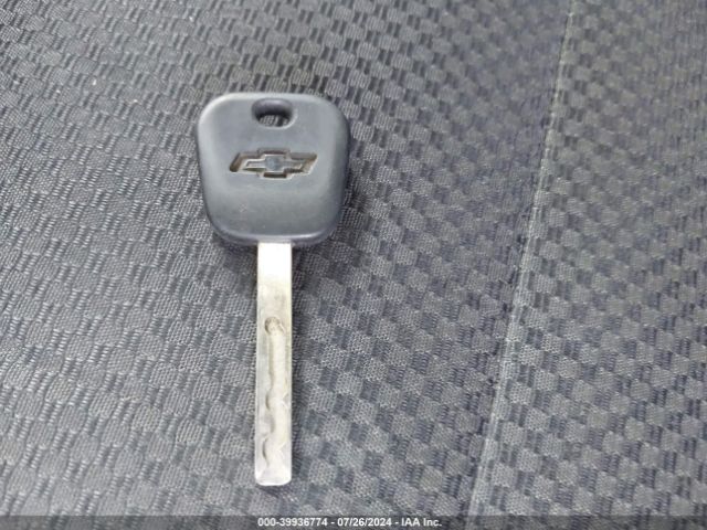 1GCVKREC7JZ220093 Chevrolet Silverado 1500 1lt