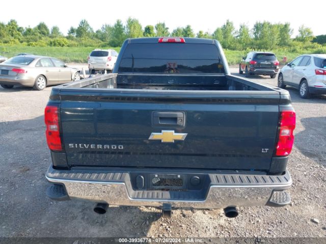 1GCVKREC7JZ220093 Chevrolet Silverado 1500 1lt