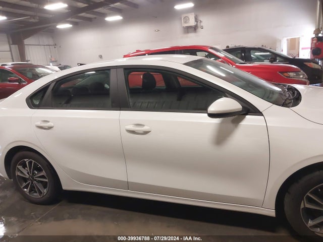 KIA Forte Lxs 2024 3KPF24AD0RE775657 Image 13