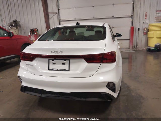 KIA Forte Lxs 2024 3KPF24AD0RE775657 Image 16