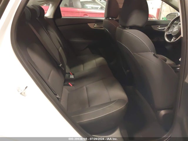 KIA Forte Lxs 2024 3KPF24AD0RE775657 Image 8