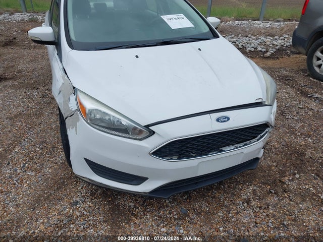 Ford 2015 2015 1FADP3F23FL365910 Image 28