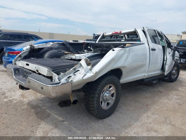 3C6UR5HL6HG615069 RAM 2500 Tradesman  4x4 8' Box
