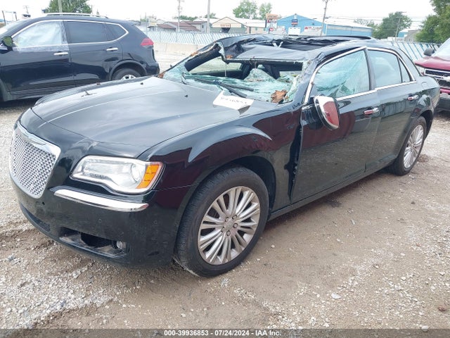 2C3CCAKT8EH179588 Chrysler 300c Awd