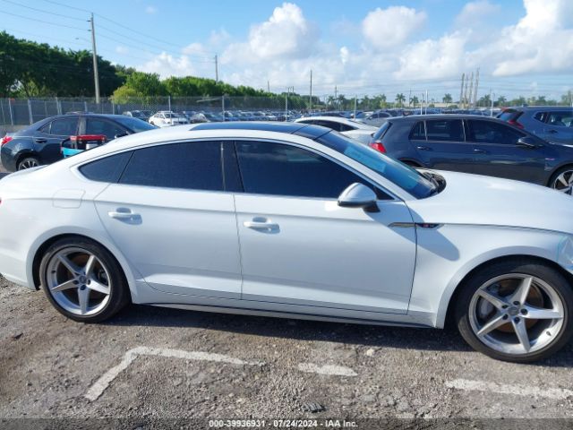 WAUENCF53JA007514 Audi A5 2.0t Premium