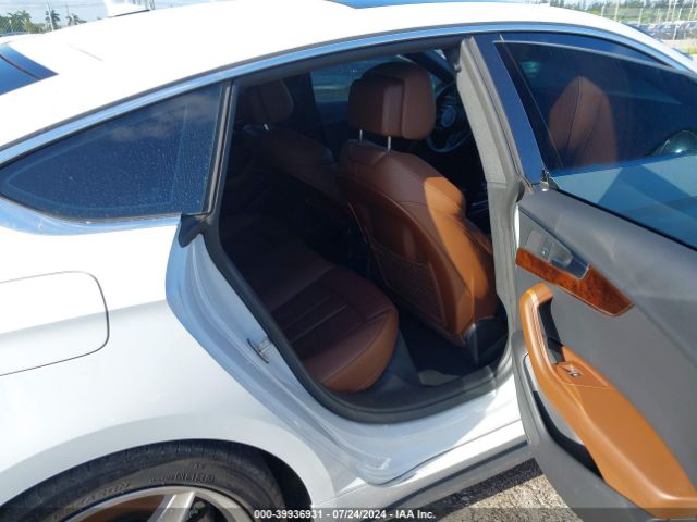 WAUENCF53JA007514 Audi A5 2.0t Premium