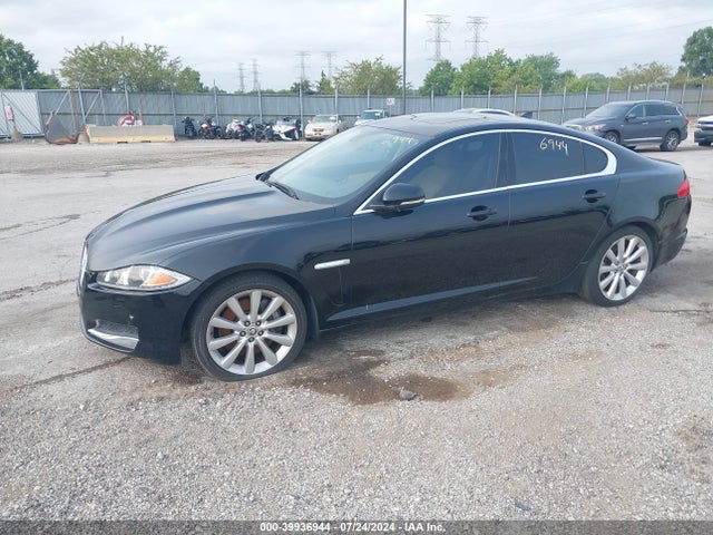 2013 JAGUAR XF SAJWJ0EF1D8S87569 Photo 1