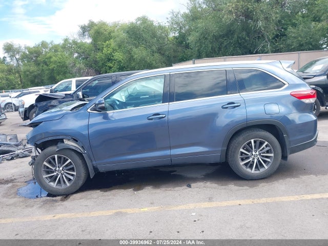 Toyota Highlander Xle 2017 5TDJZRFH7HS410279 Image 15