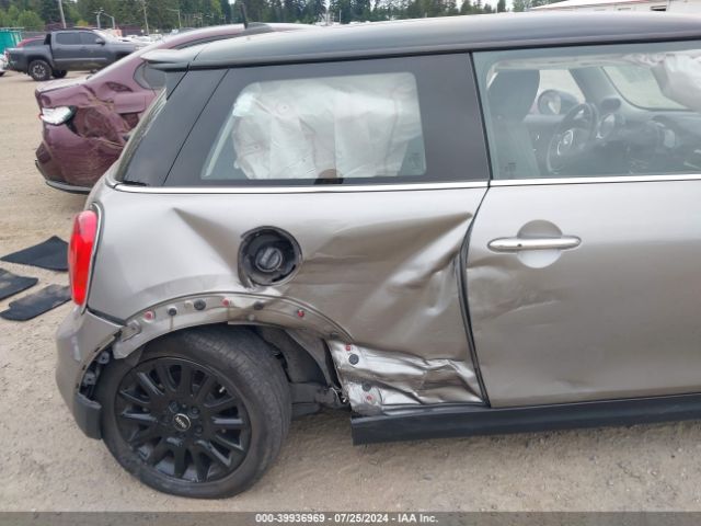 WMWXP7C30H2A45738 Mini Hardtop Cooper S