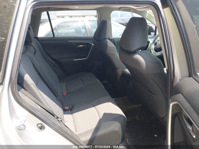 Toyota Rav4 Xle 2019 JTMP1RFV5KD513050 Image 8
