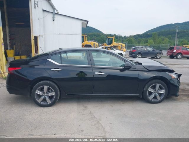 1N4BL4DW4NN407051 Nissan Altima Sv Intelligent Awd