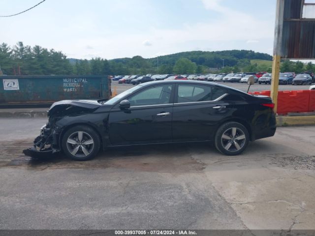1N4BL4DW4NN407051 Nissan Altima Sv Intelligent Awd