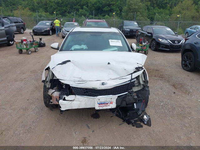 KIA Optima Lx 2016 KNAGT4L36G5071099 Image 6